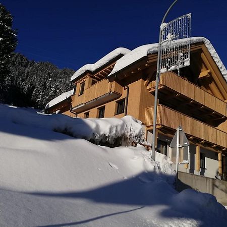 Haus Nick, Appartementhaus سانكت أنتون ام ارلبرغ المظهر الخارجي الصورة